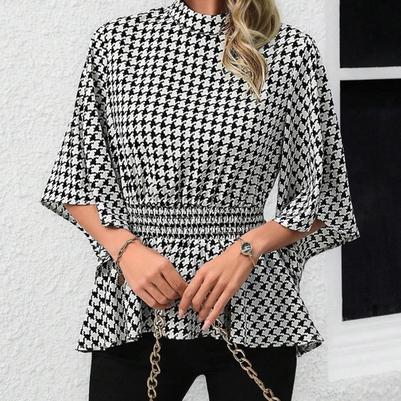 Plus Classic Houndstooth Print Blouse - Picture 2 of 7